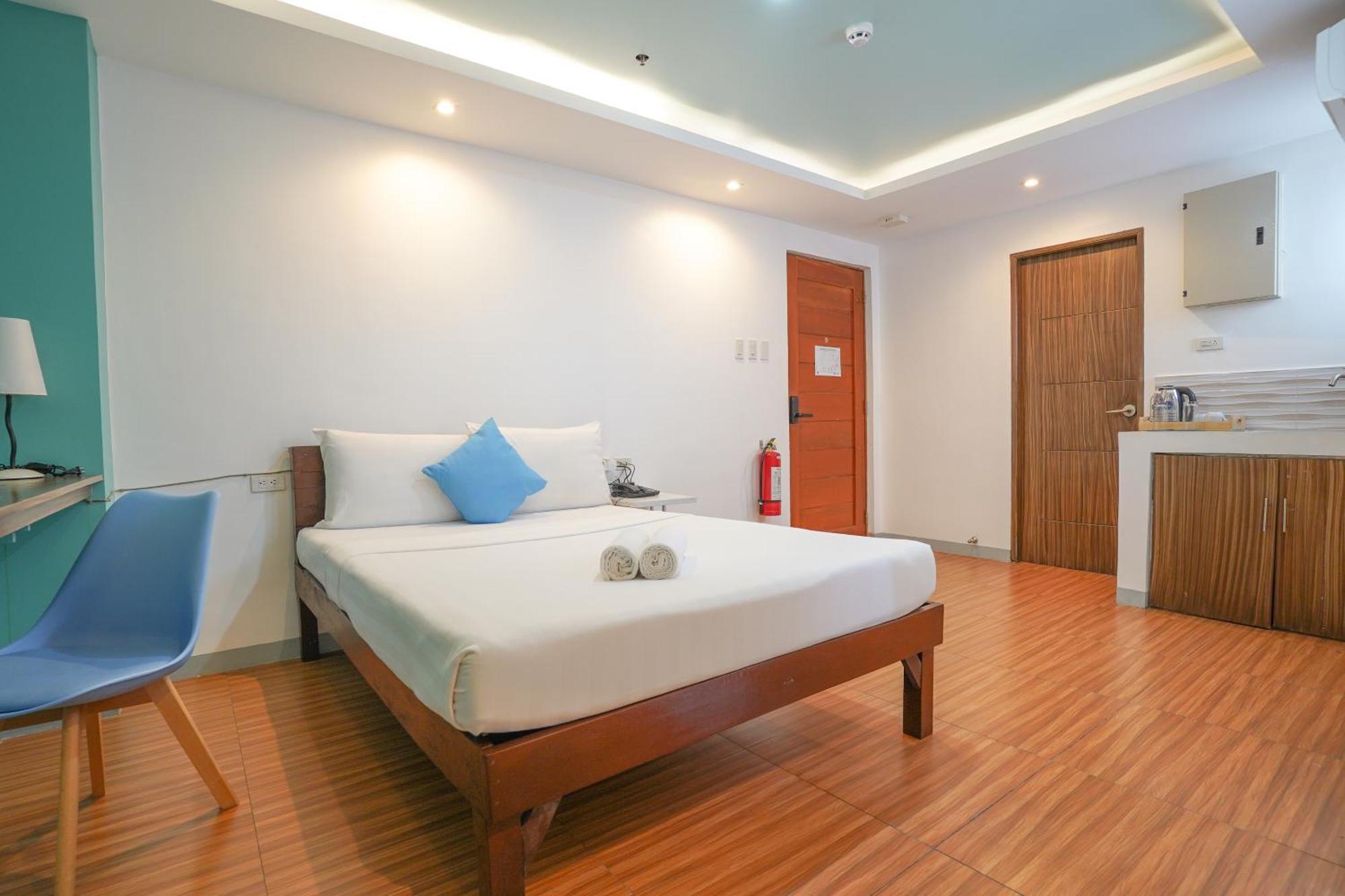 Arzo Hotel Premier San Pedro Makati Eksteriør billede